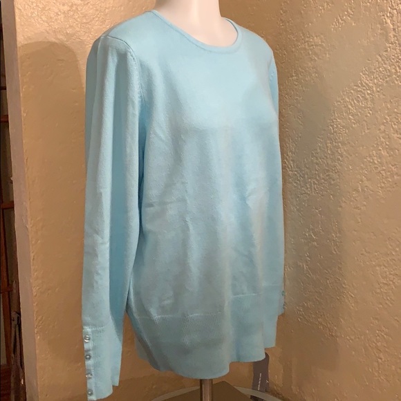 New Macy’s cozy yarn angel blue sweater $49 - Picture 5 of 15
